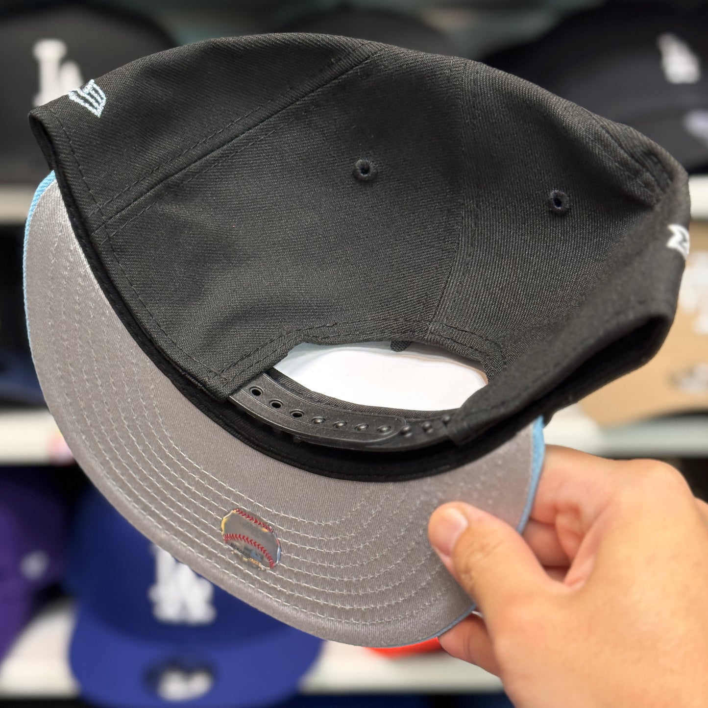 New Era Los Angeles Dodgers '50th Anniversary' Black/Baby Blue Chrome Stitch 9FIFTY Snapback