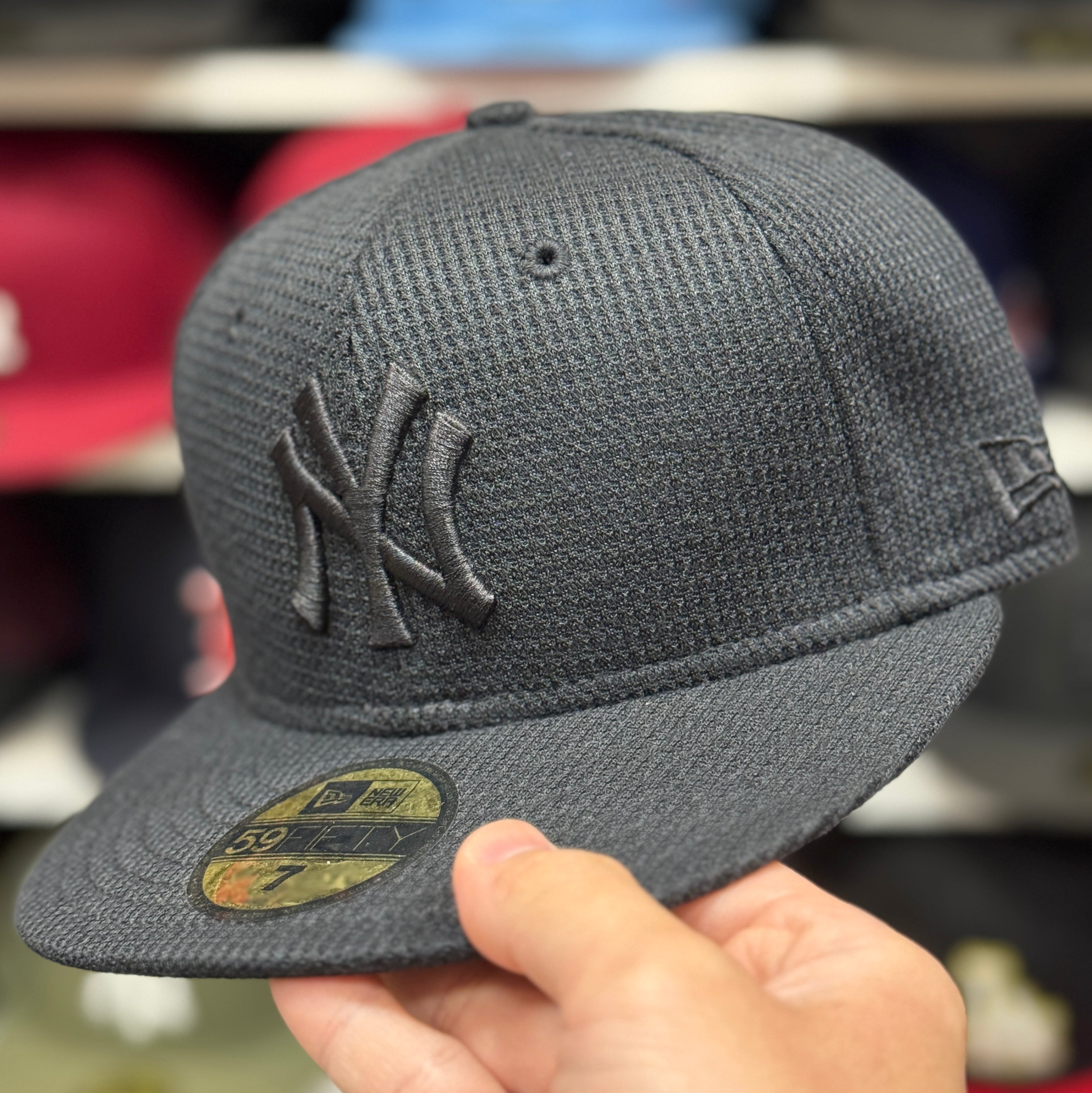 New Era New York Yankees 'Textured' Black 59FIFTY Fitted Hat - Product Image