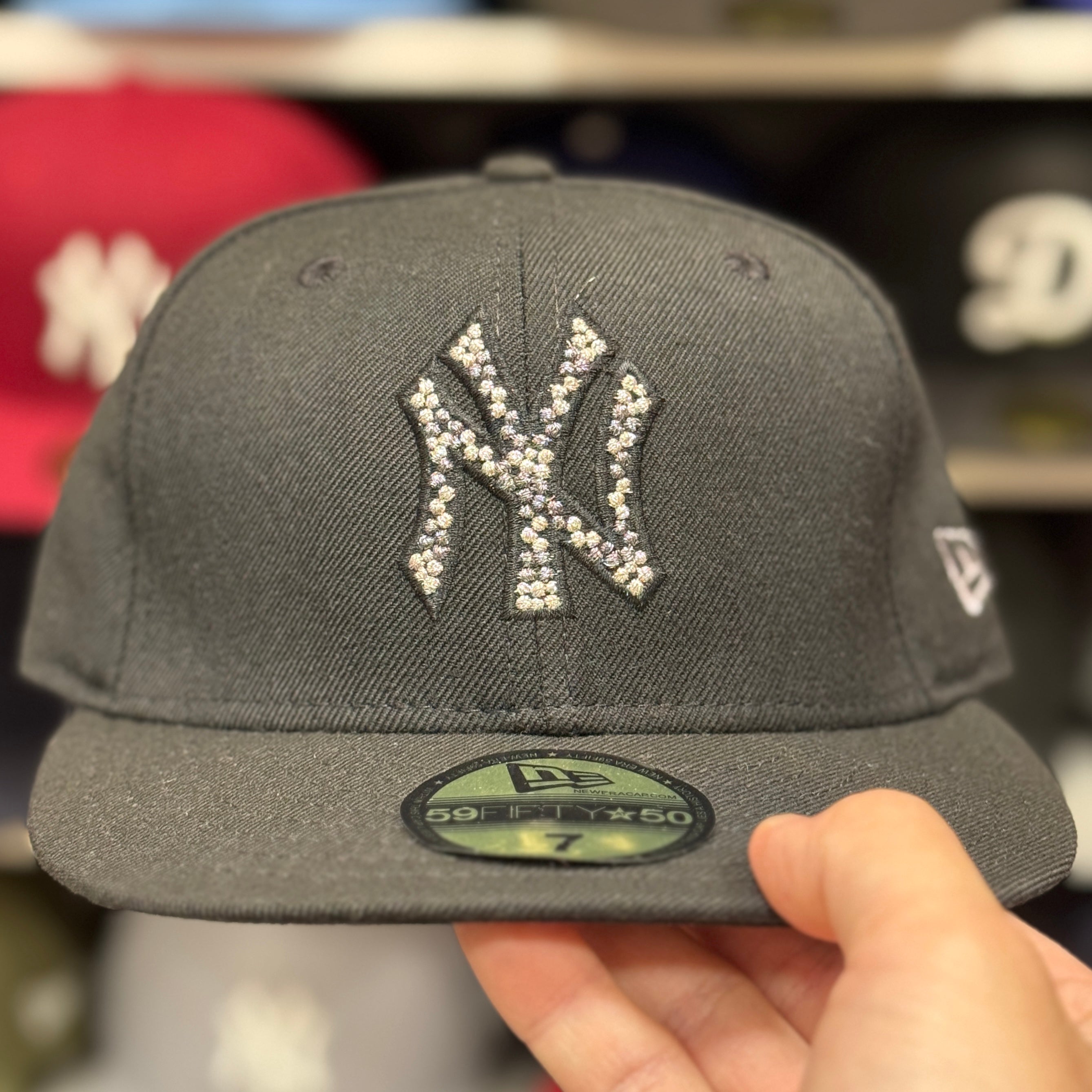 New Era New York Yankees 'Pebble Logo' Black 59FIFTY Fitted Hat - Product Image