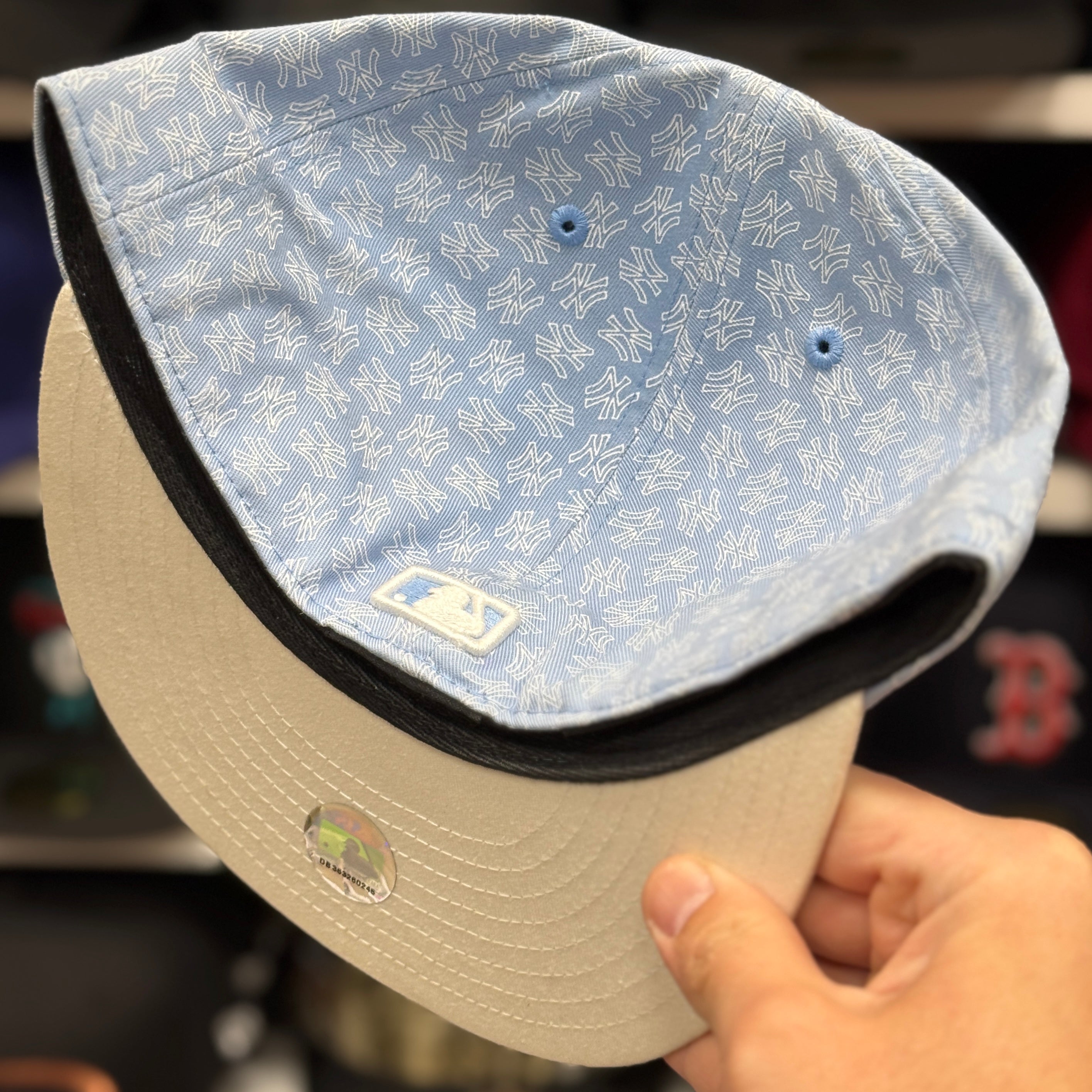 New Era New York Yankees 'Monogram' Light Blue 59FIFTY Fitted Hat - Product Image