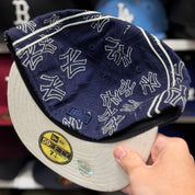 New Era New York Yankees 'Textured Monogram' Dark Blue 59FIFTY Fitted Hat - Product Image