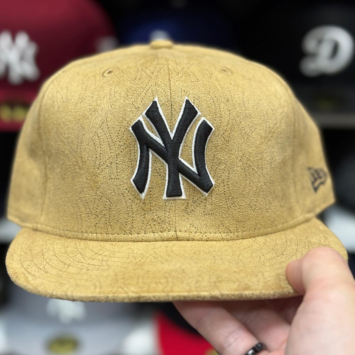 New Era New York Yankees Dessert Tan 59FIFTY Fitted Hat - Product Image