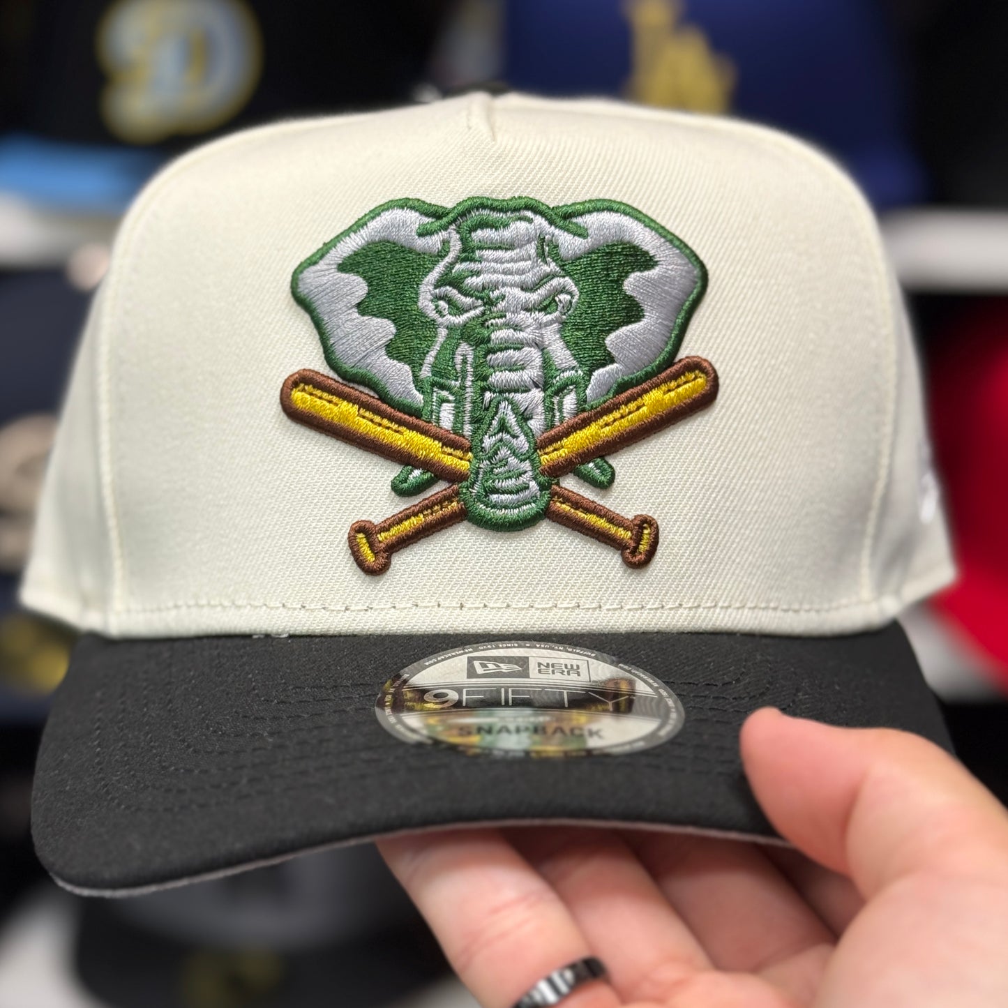 New Era Oakland Athletics '1994 Alternative Logo' A-Frame Creme/Black 9FIFTY Snapback