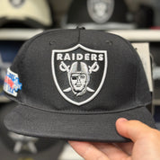 Las Vegas Raiders 'Super Bowl' Black Pro Standard Snapback - Product Image