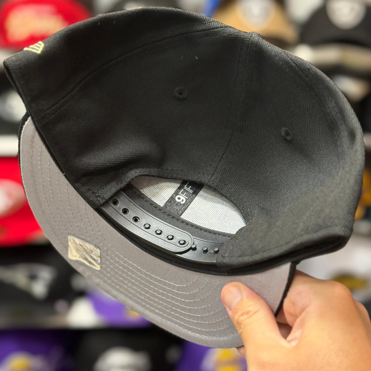 New Era New Orleans Saints Black/Gold 9FIFTY Snapback - Product Image