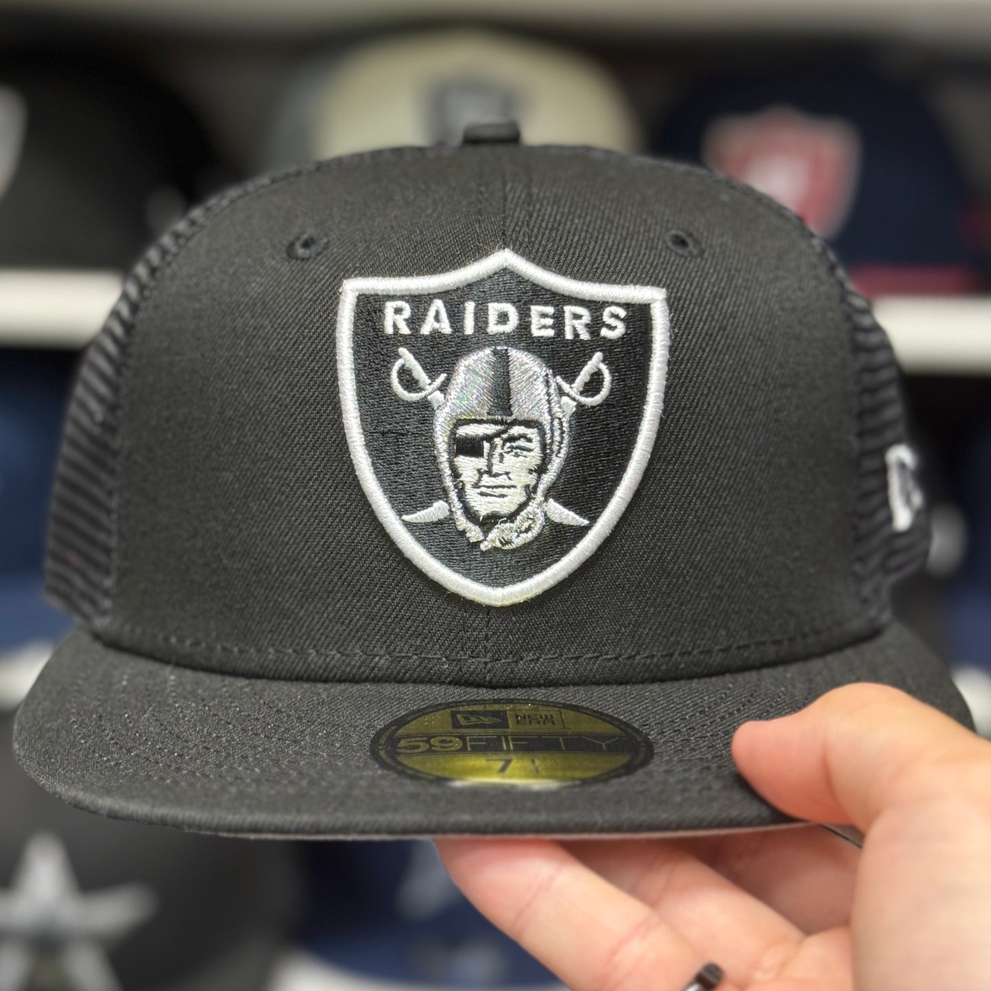 New Era Las Vegas Raiders Black 59FIFTY Trucker Fitted Hat