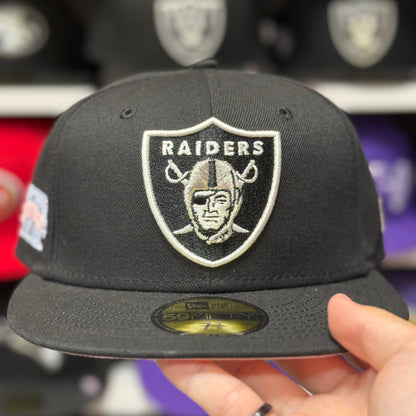 New Era Las Vegas Raiders 'XVIII Super Bowl' Black 59FIFTY Fitted Hat
