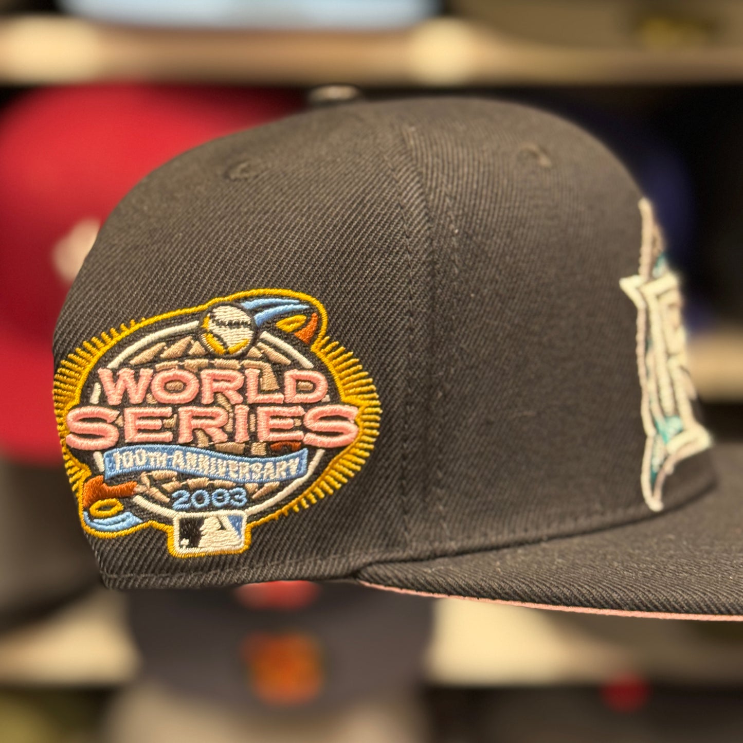 Florida Marlins '2003 World Series' Black/Pink Pro Standard Snapback