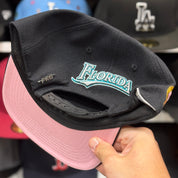 Florida Marlins '2003 World Series' Black/Pink Pro Standard Snapback - Product Image