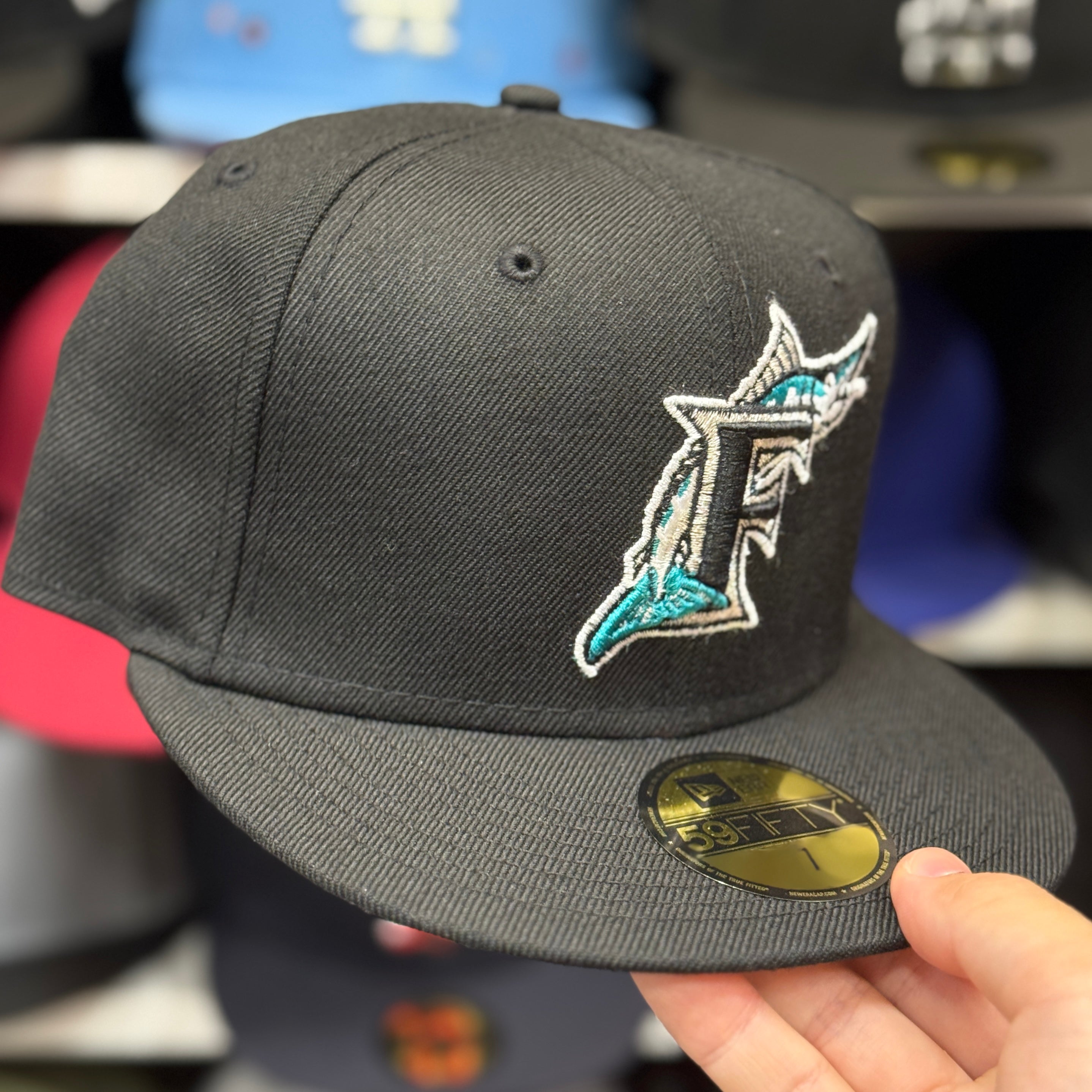 New Era Florida Marlins Black 59FIFTY Fitted Hat - Product Image