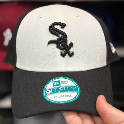 New Era Chicago White Sox White/Black 39THIRTY Ball Cap
