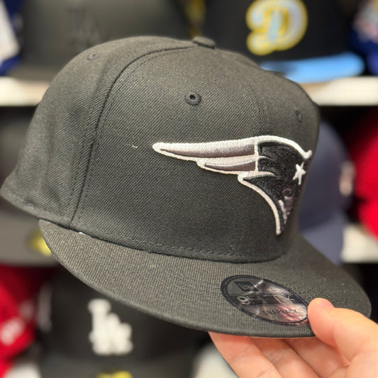 New Era New England Patriots Black/Silver 9FIFTY Snapback