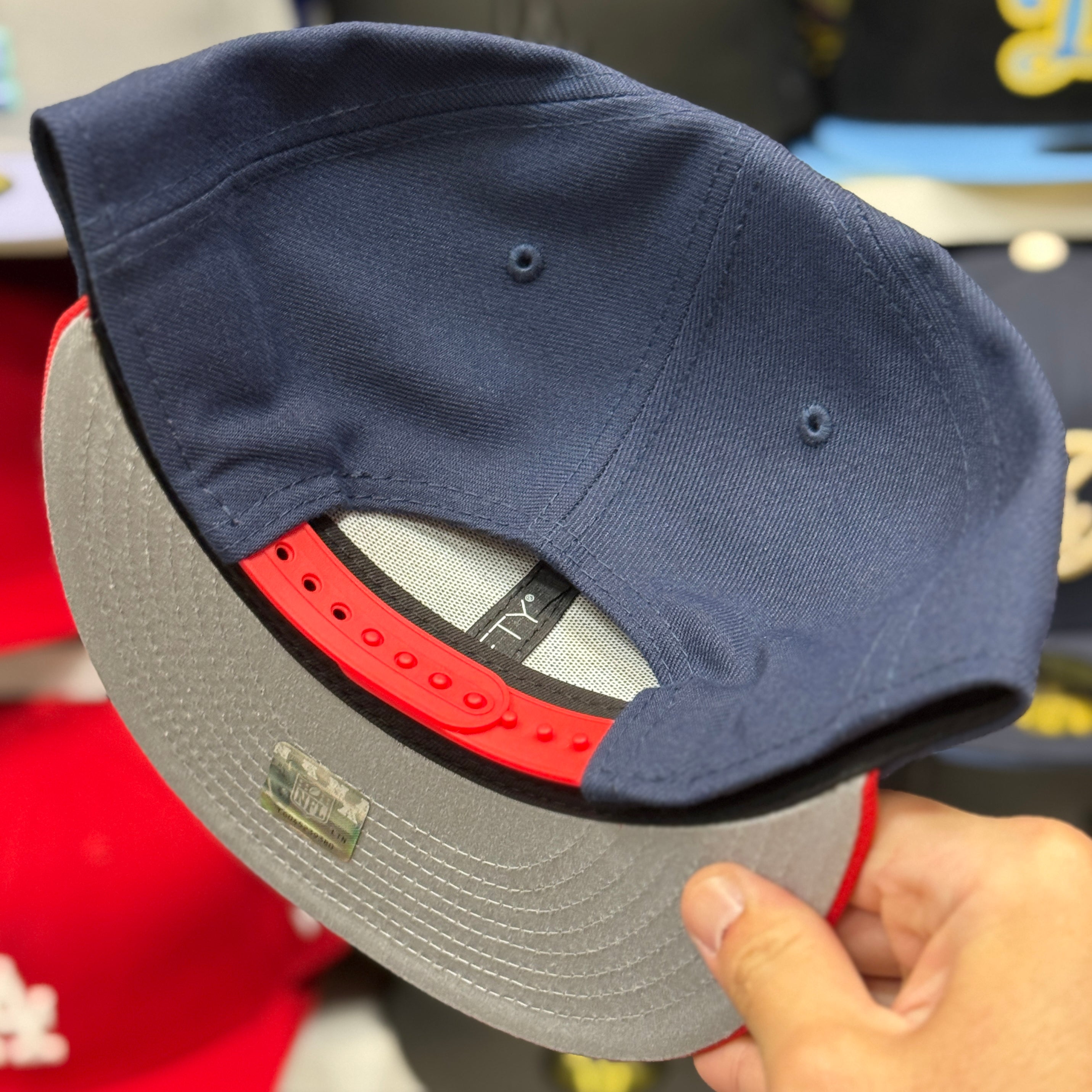New Era New England Patriots Navy/Red 9FIFTY Snapback - Product Image