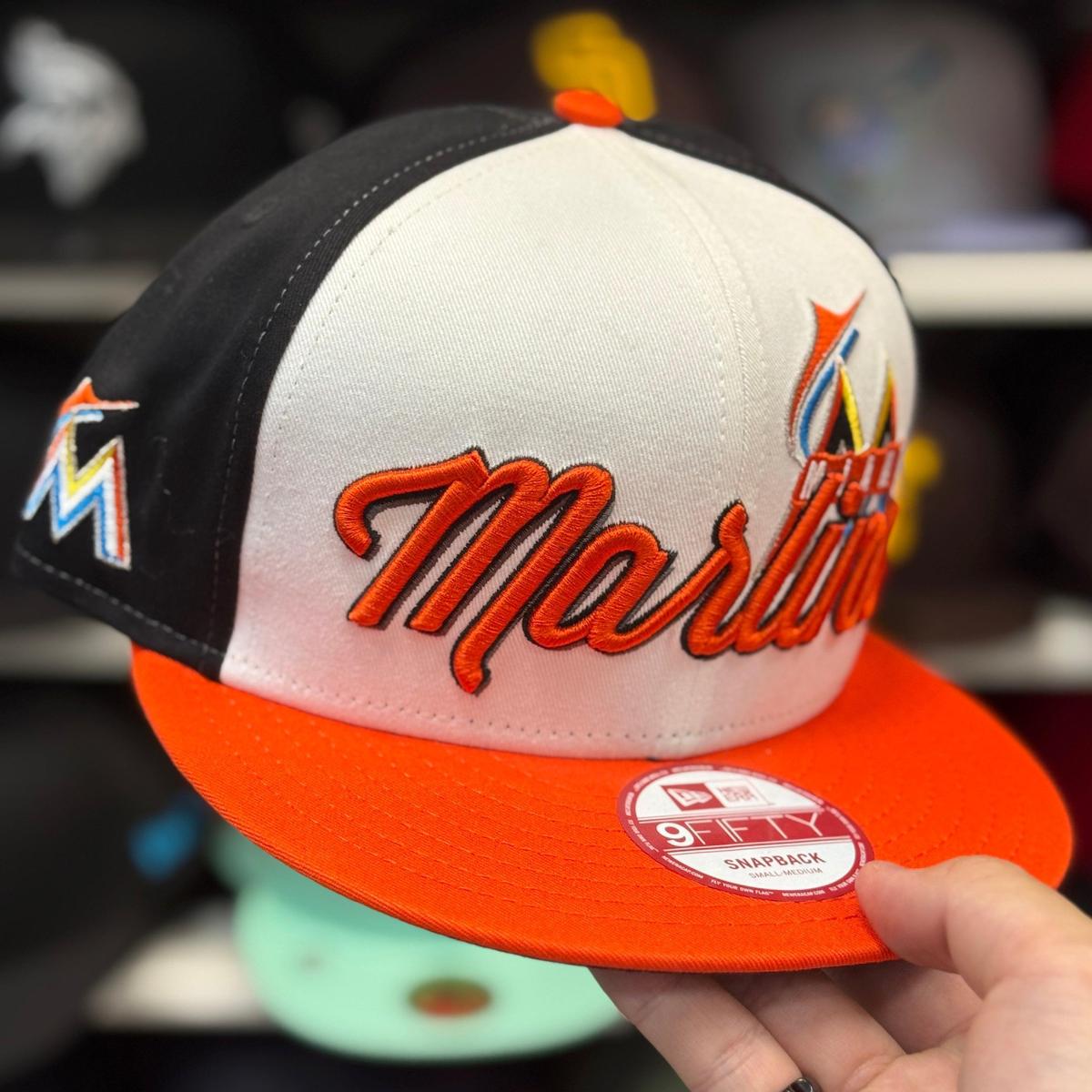 New Era Miami Marlins 'Script Logo' Multicolor Vintage 9FIFTY Snapback - Product Image