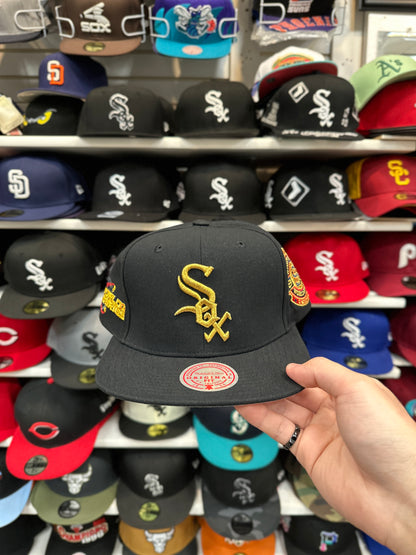 Chicago White Sox MLB Celebratory Patches | Mitchell & Ness Original Fit Snapback | Black