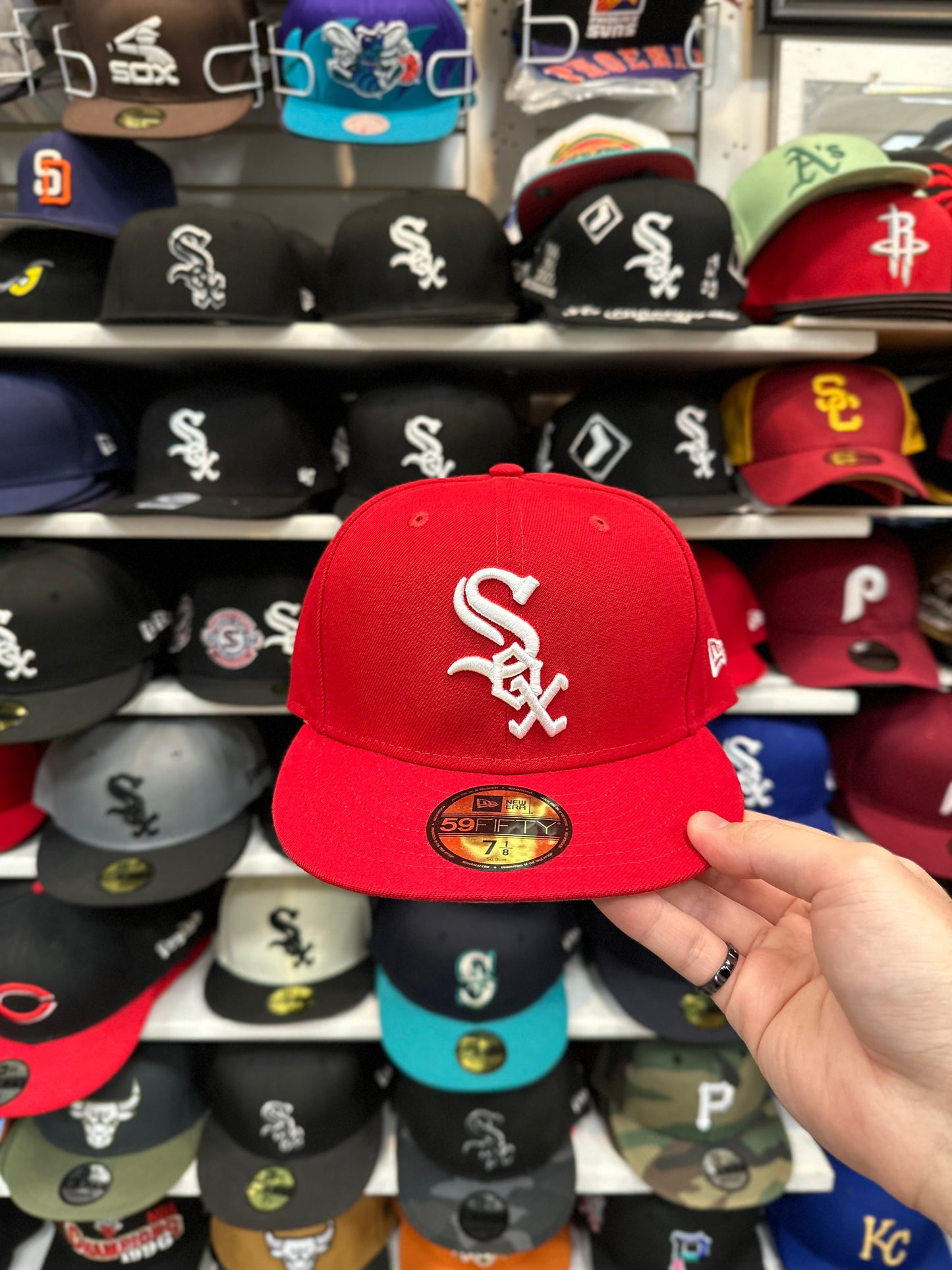 Chicago White Sox MLB Fitted Cap | New Era 59FIFTY Sized Cap | Red