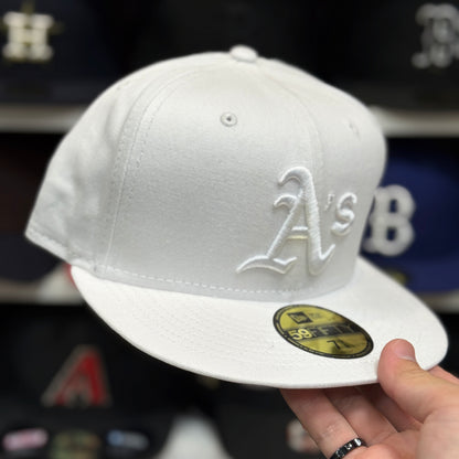 New Era Oakland Athletics White/White 59FIFTY Fitted Hat