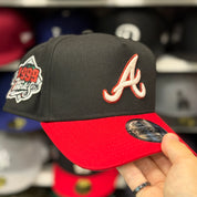 New Era Atlanta Braves '1999 World Series' A-Frame Red/Black 9FORTY Snapback - Product Image