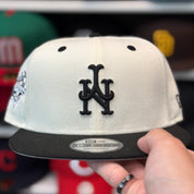 New Era New York Mets Upside Down '2000 World Series' Creme/Black 9FIFTY Snapback - Product Image