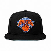 New York Knicks Black Mitchell & Ness OG Adjustable Snapback Hat - Product Image