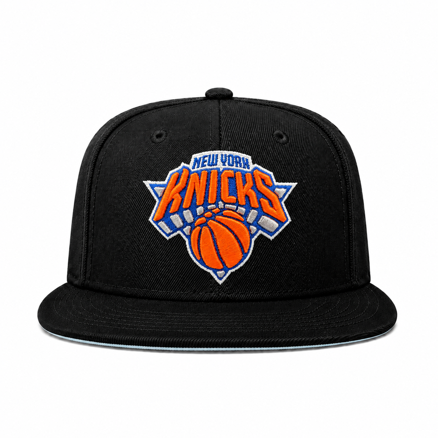 New York Knicks Black Mitchell & Ness OG Adjustable Snapback Hat - Product Image