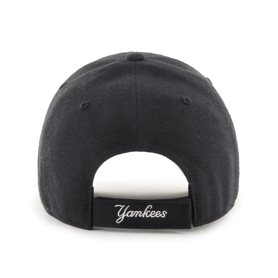 New York Yankees '47 Brand MVP Adjustable Baseball Cap - Black - Product Image
