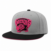 Vancouver Grizzlies Gray/Black Mitchell & Ness Snapback - Product Image