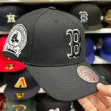 Boston Red Sox '2004 World Series Champions' Black/White Mitchell & Ness Snapback