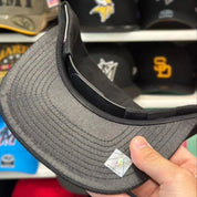 Brooklyn Nets Black/White Mitchell & Ness Snapback - Product Image