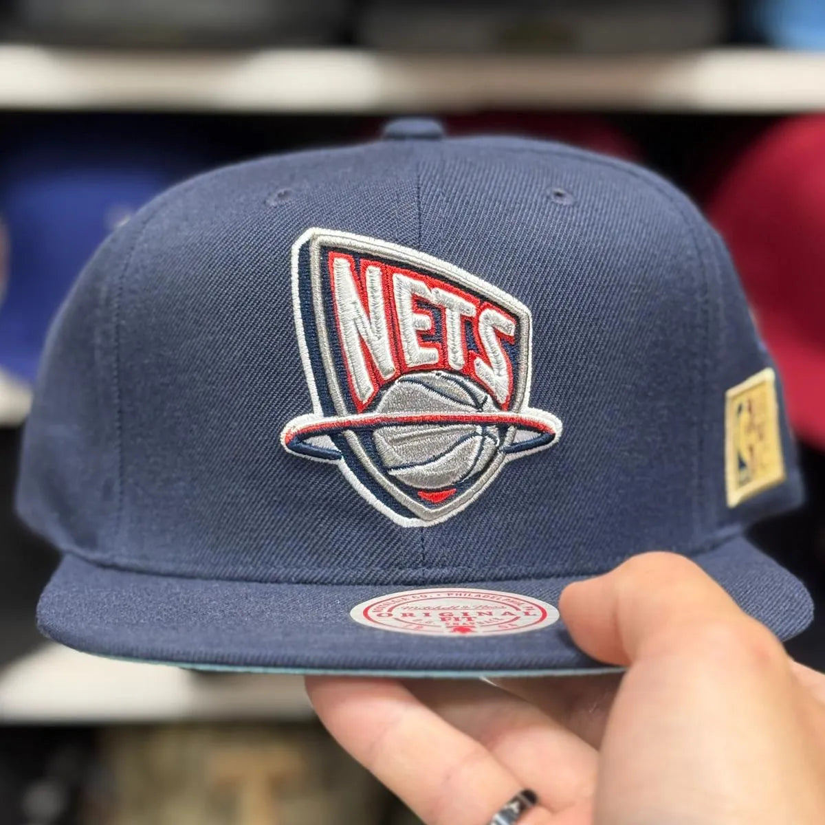 Brooklyn Nets Navy Mitchell & Ness Snapback - Product Image