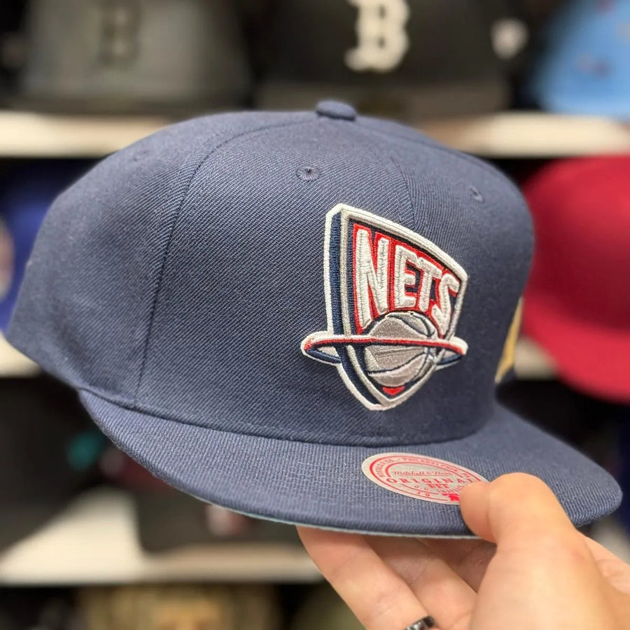 Brooklyn Nets Navy Mitchell & Ness Snapback - Product Image
