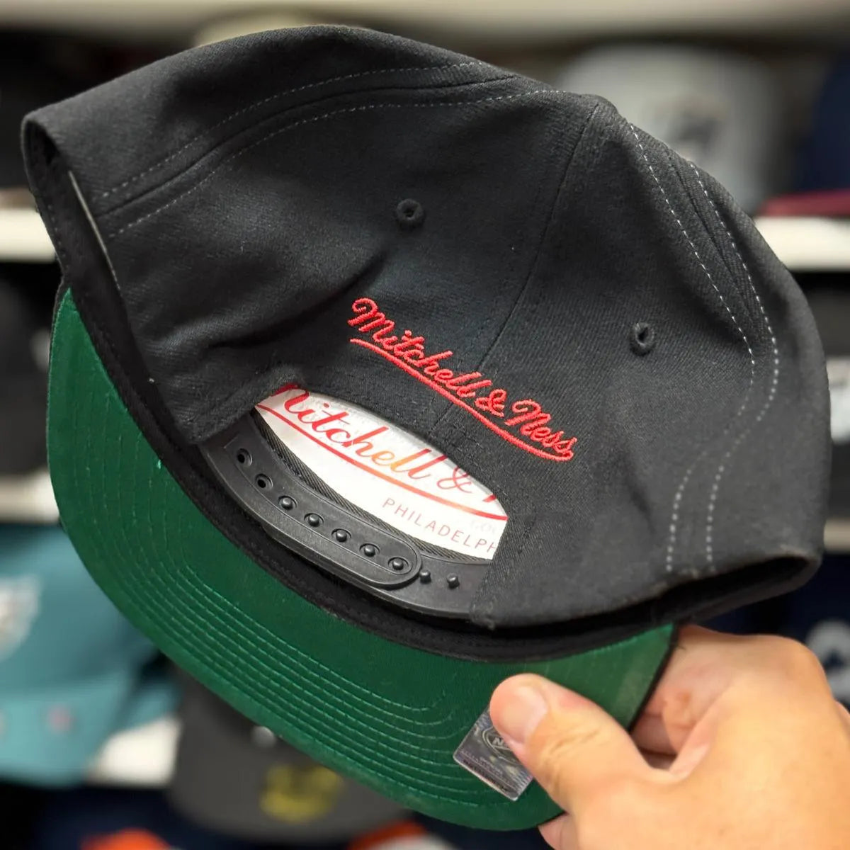 Chicago Blackhawks Multicolor Mitchell & Ness Snapback - Product Image