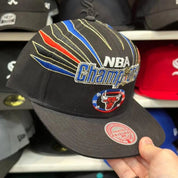 Chicago Bulls ' Champion Identity' Multicolor Mitchell & Ness Snapback - Product Image