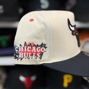 Chicago Bulls Creme/Black A-Frame Mitchell & Ness Snapback - Product Image