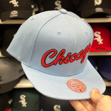 Chicago Bulls 'Script Logo' Baby Blue/Red Mitchell & Ness Snapback