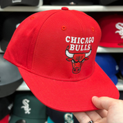 Chicago Bulls Vintage Adidas Snapback | Red - Product Image