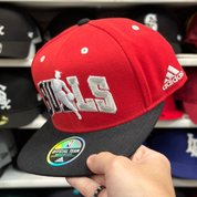 Chicago Bulls Vintage Adidas Snapback | Red - Product Image