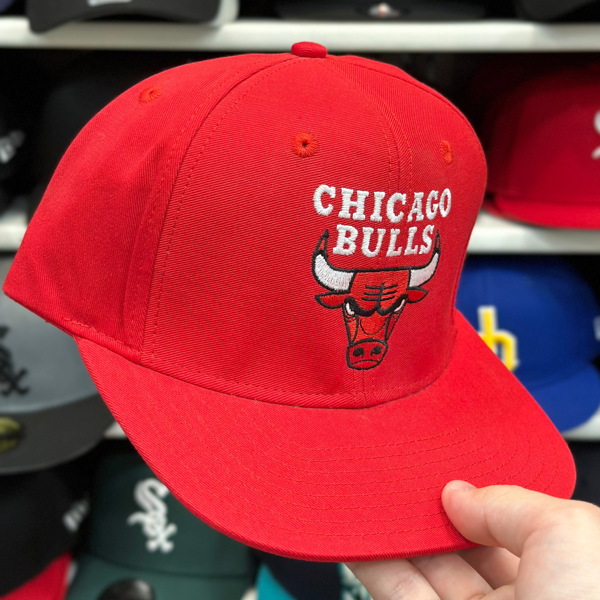 Chicago Bulls Vintage Adidas Snapback | Red - Product Image