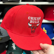 Chicago Bulls Vintage Adidas Snapback | Red - Product Image
