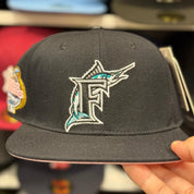 Florida Marlins '2003 World Series' Black/Pink Pro Standard Snapback - Product Image