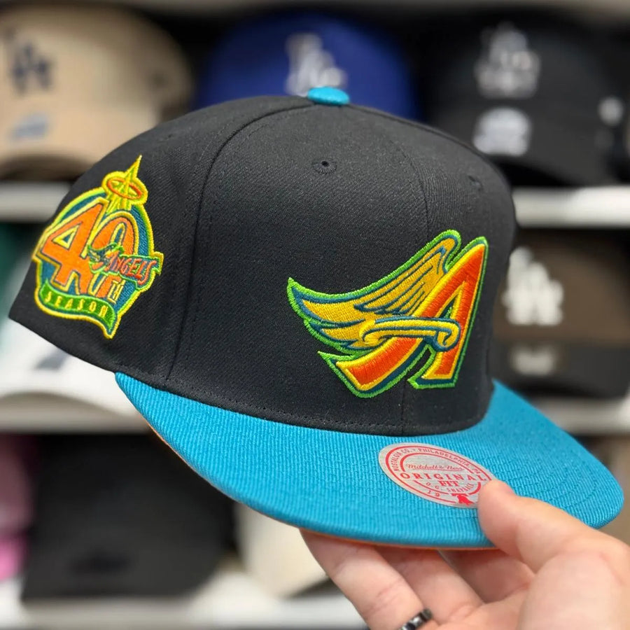 Los Angeles Angels '40th Anniversary' Black/Teal Mitchell & Ness Snapback - Product Image