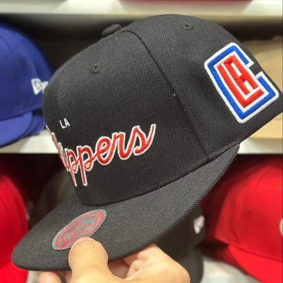 Los Angeles Clippers 'Script Logo' Black Mitchell & Ness Snapback - Product Image