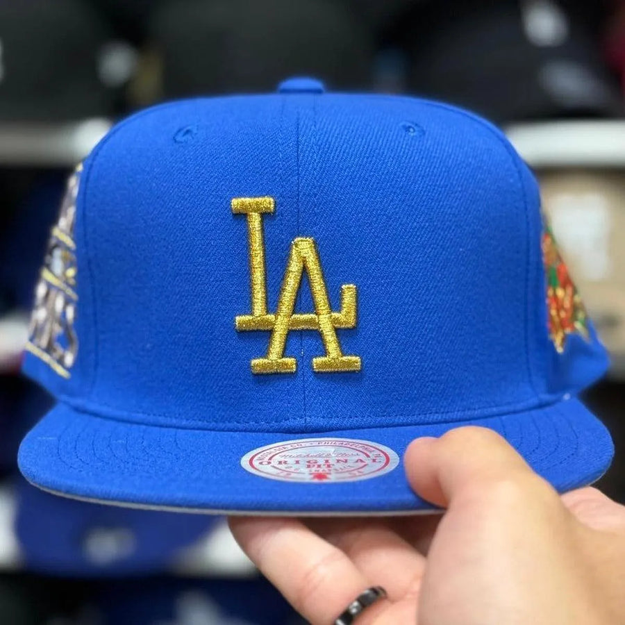 Los Angeles Dodgers '2020 World Series' Blue/Gold Mitchell & Ness Snapback - Product Image