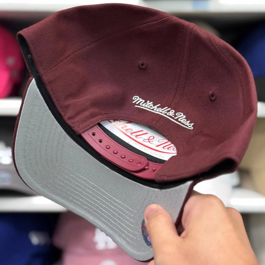 Los Angeles Dodgers A-Frame Maroon/White Mitchell & Ness Snapback - Product Image