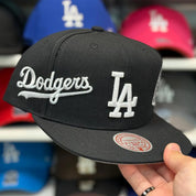 Los Angeles Dodgers 'Logo Wrap 60th Anniversary' Black/White Mitchell & Ness Snapback - Product Image