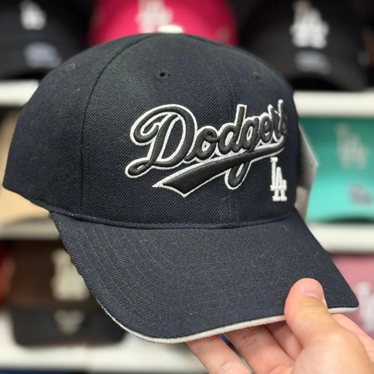 Los Angeles Dodgers 'Script Logo' Black Vintage ANNCO Baseball Cap - Product Image