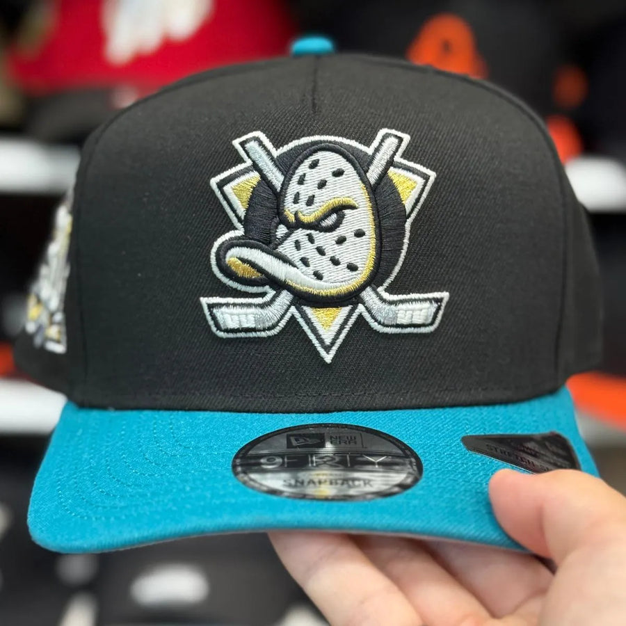 New Era Anaheim Ducks '30th Anniversary' A-Frame Black/Turquoise 9FIFTY Snapback - Product Image