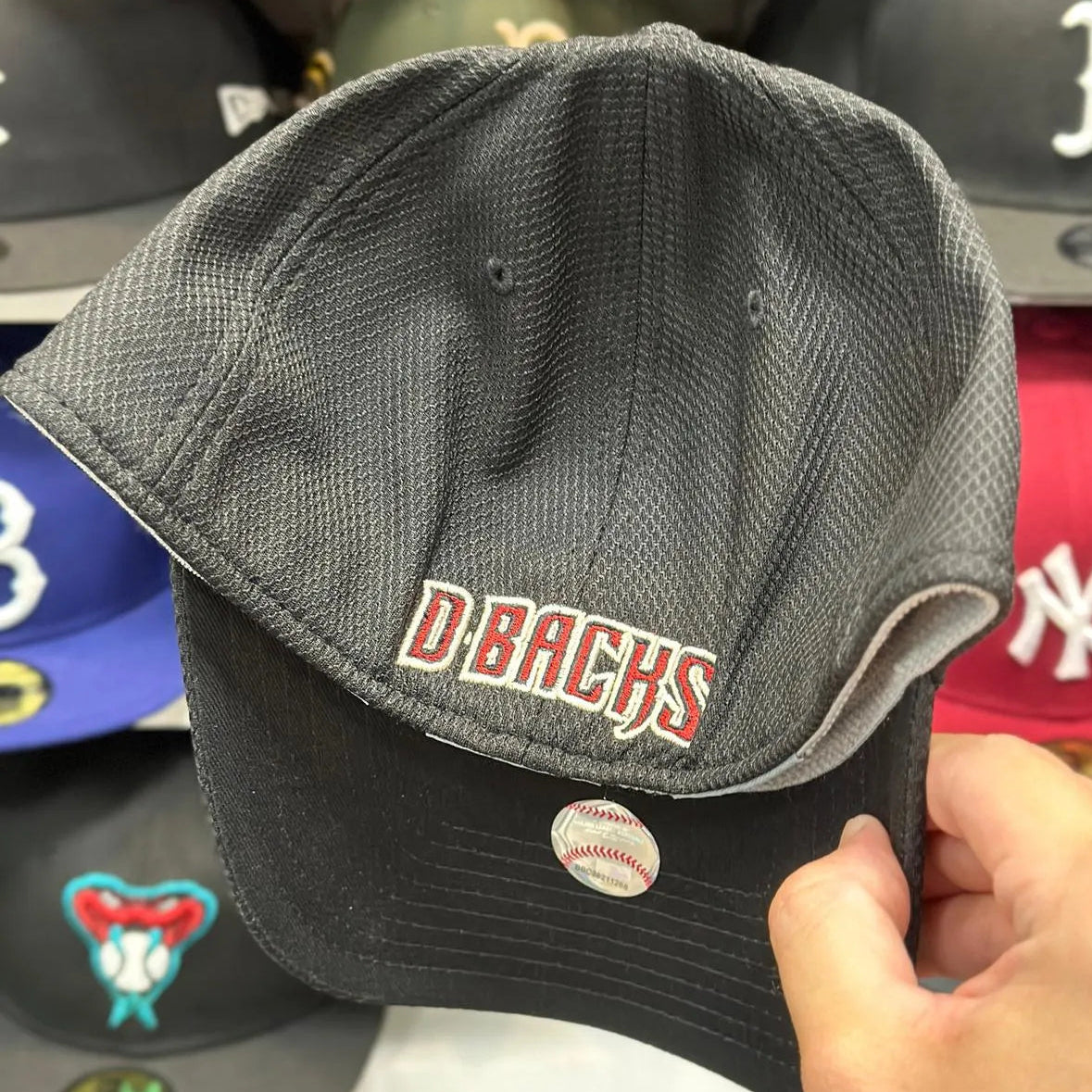 New Era Arizona Diamondbacks Black 39THIRTY Adjustable Baseball Cap - Product Image