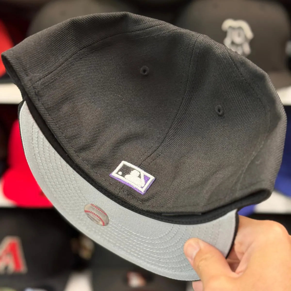 New Era Arizona Diamondbacks 'Serpientes Logo' Black 59FIFTY Fitted Hat - Product Image