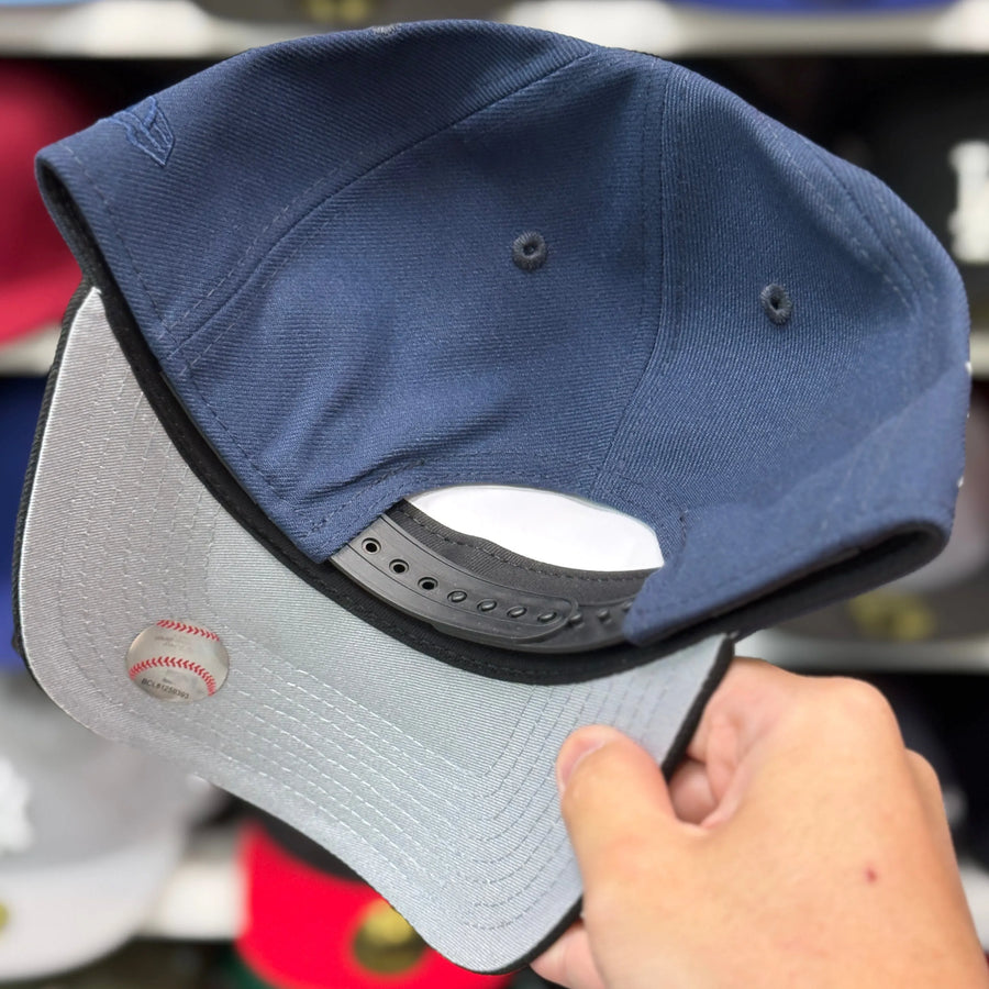New Era Atlanta Braves '1999 World Series' A-Frame Navy/Black 9FORTY Snapback - Product Image